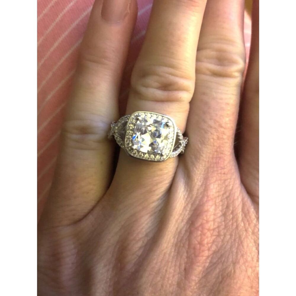 White Platinum Plated with AAA White Diamond Cubic Zirconia Princess Cut Ring - Picture 5 of 9